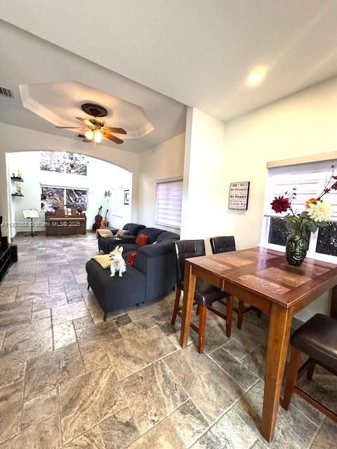 Dining room, Interior, Living room, Recessed Lighting