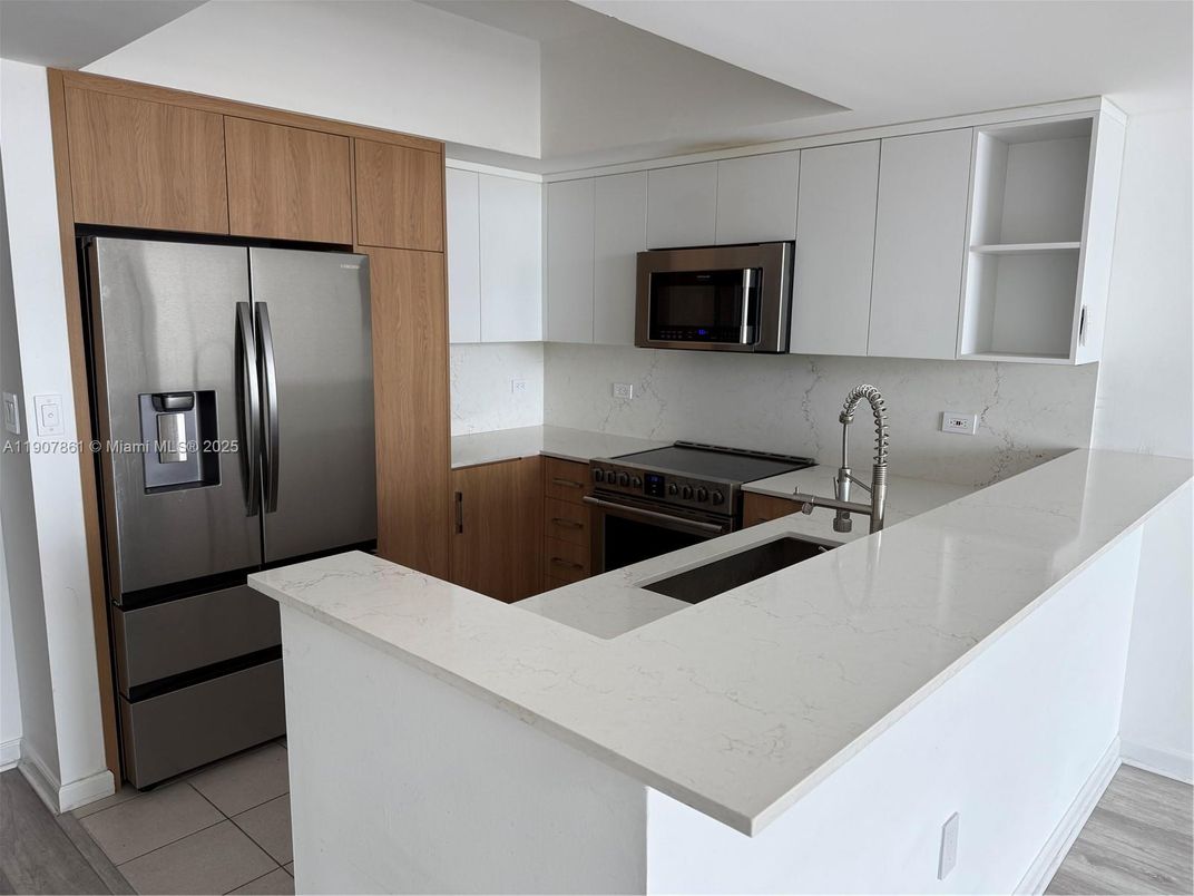Interior, Kitchen, Stainless Steel Appliances