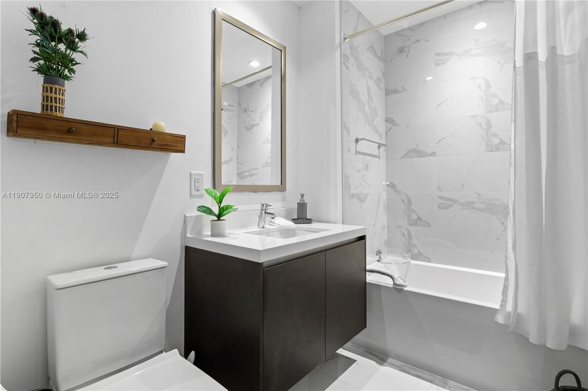 Bathroom, Interior, Marble Walls, Recessed Lighting