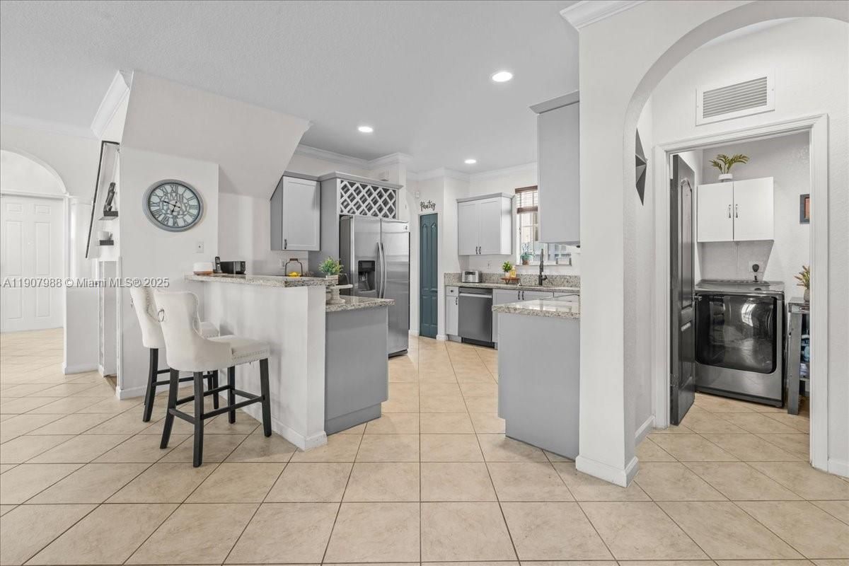 Interior, Kitchen, Recessed Lighting, Stainless Steel Appliances, Washer