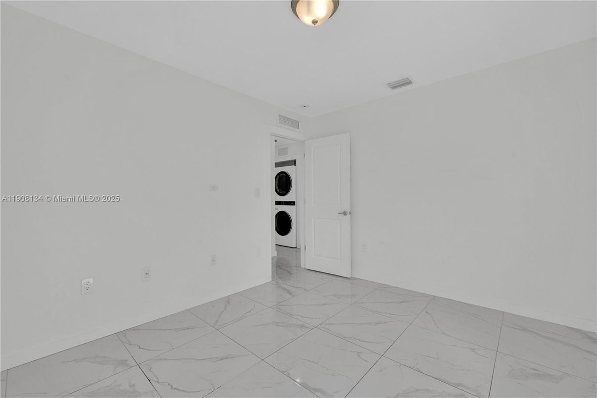 Empty room, Interior, Marble