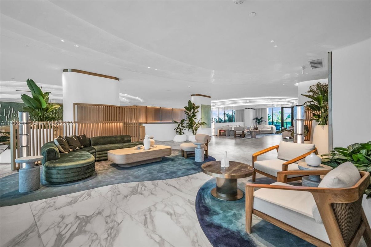 Interior, Living room, Marble, Recessed Lighting