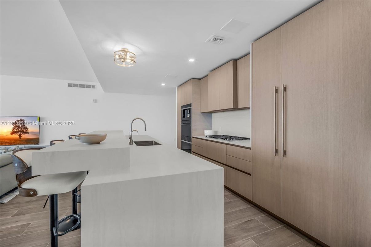 Interior, Kitchen, Recessed Lighting, Wood Texture Flooring