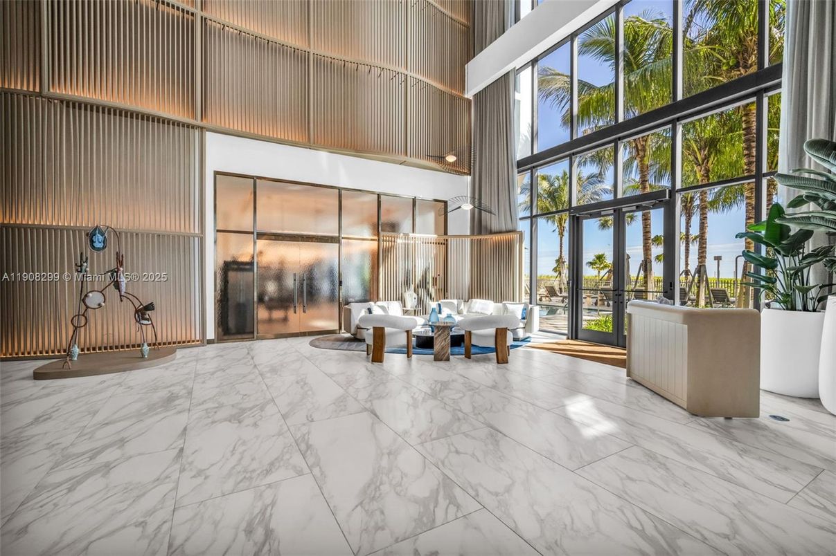 Interior, Marble, Water