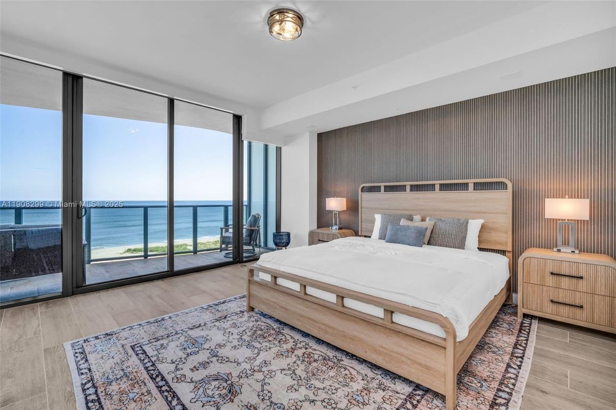 Bedroom, Interior, Water, Wood Texture Flooring