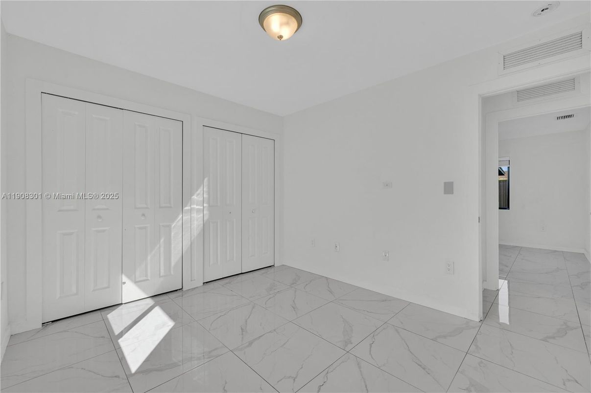 Empty room, Interior, Marble