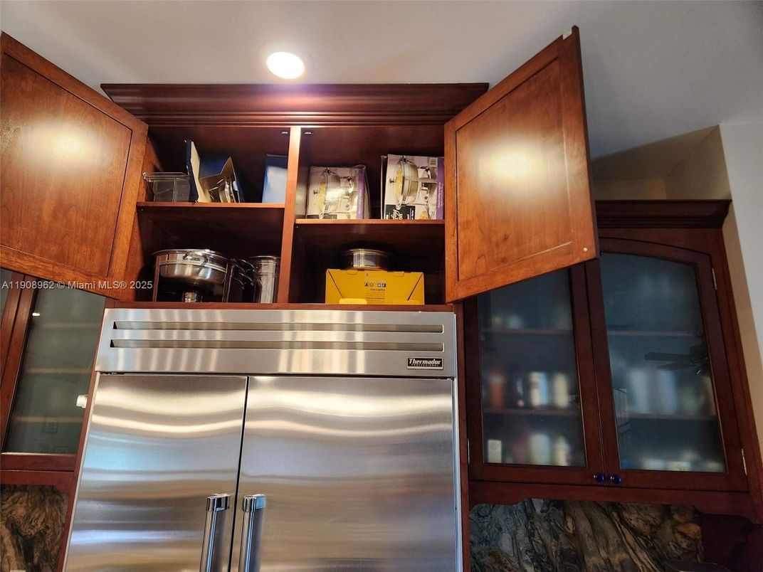 Interior, Recessed Lighting, Stainless Steel Appliances
