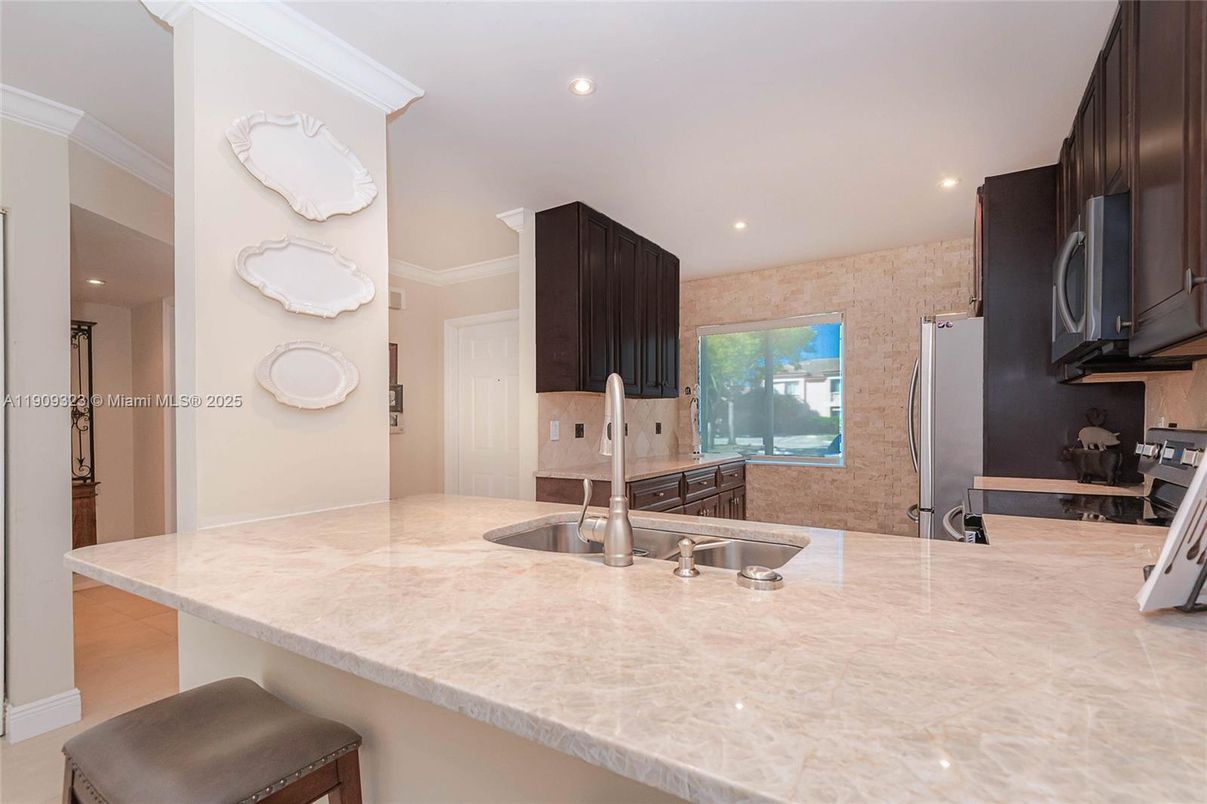 Interior, Kitchen, Recessed Lighting