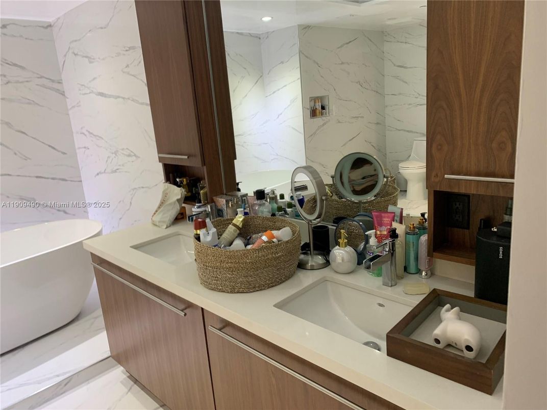 Bathroom, Dual Sink Vanities, Interior, Marble, Marble Walls