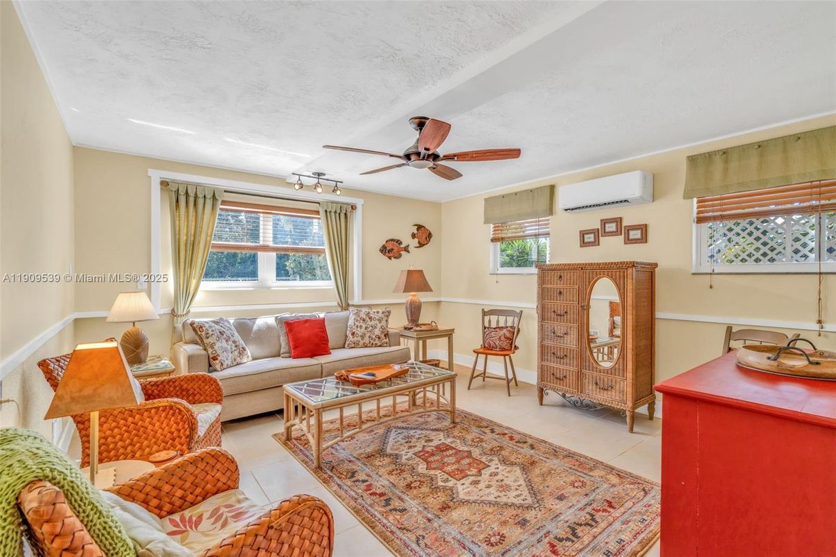 Interior, Living room