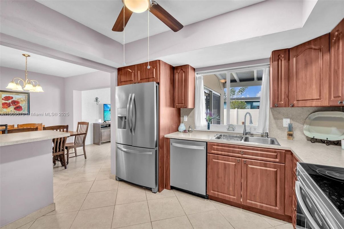Dining room, Interior, Kitchen