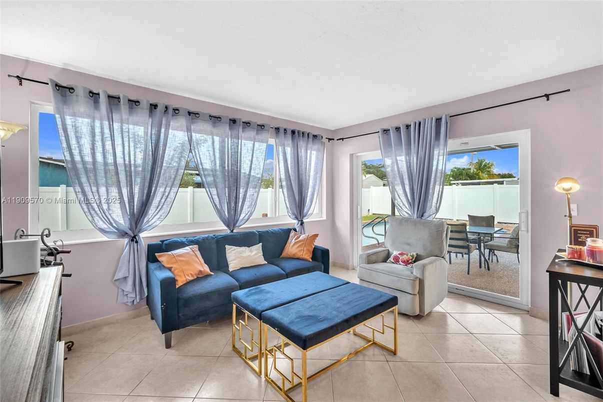 Interior, Living room