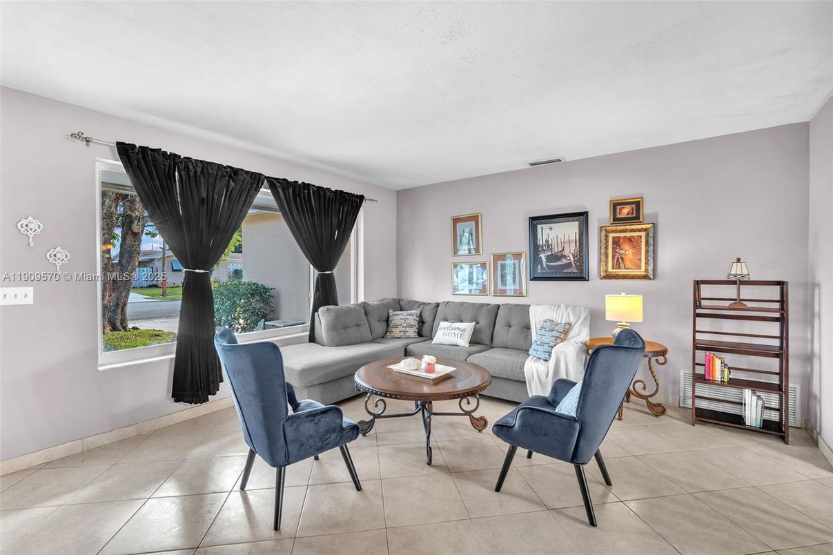 Interior, Living room