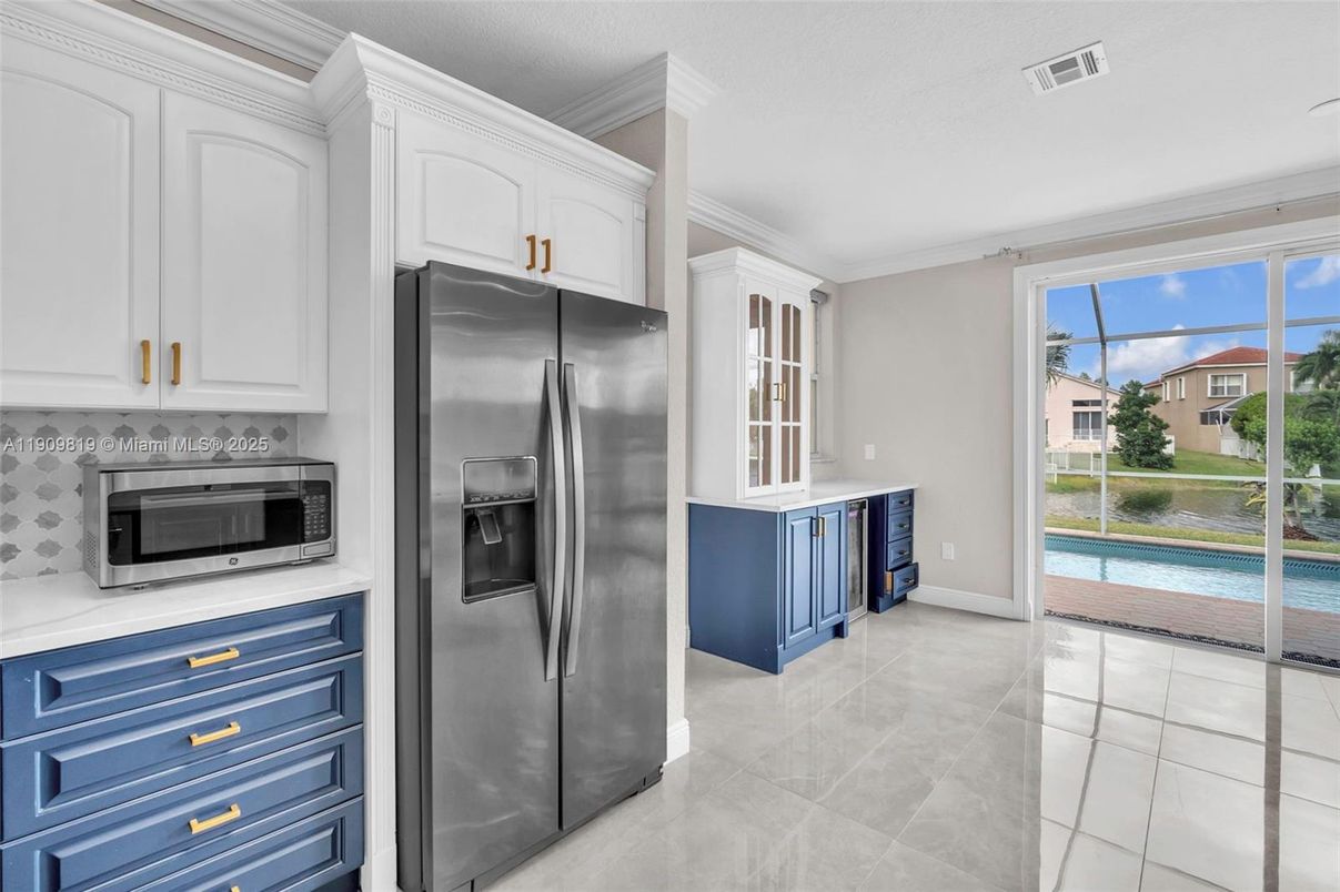 Interior, Kitchen, Stainless Steel Appliances