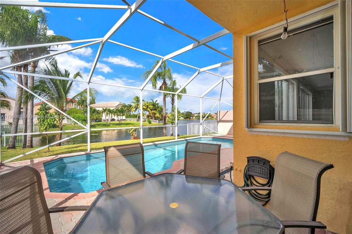 Glass Ceilings, Interior, Pool, Sun Room, Water