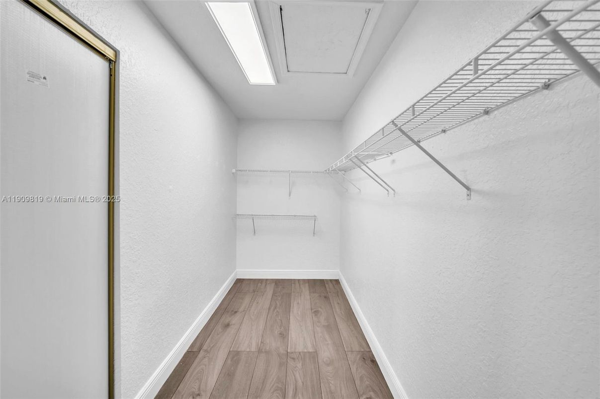 Interior, Recessed Lighting, Walk-in Closets, Wood Texture Flooring