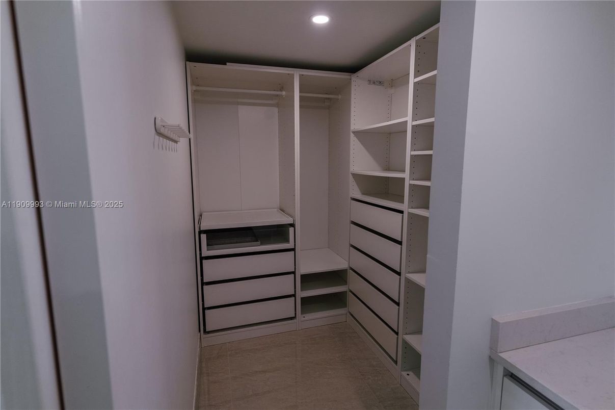 Interior, Recessed Lighting, Walk-in Closets