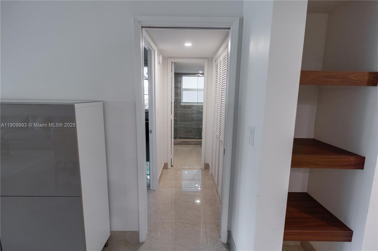 Interior, Recessed Lighting