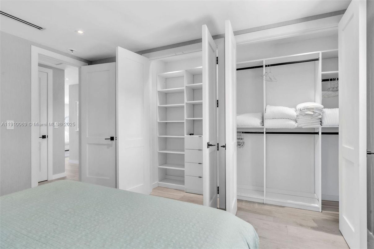 Interior, Recessed Lighting, Walk-in Closets, Wood Texture Flooring