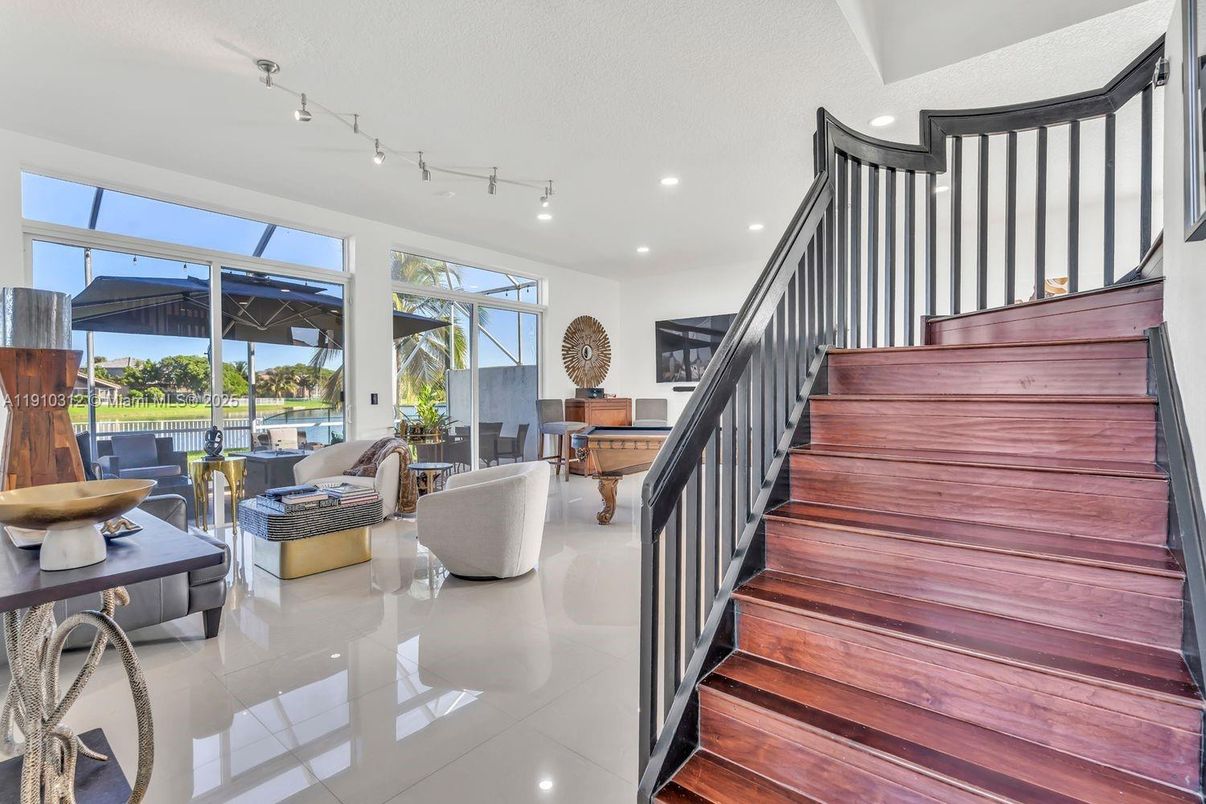 Interior, Living room, Recessed Lighting