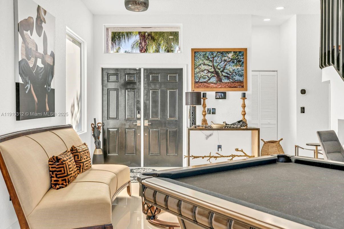 Billiard Table, Game Room, Interior, Recessed Lighting