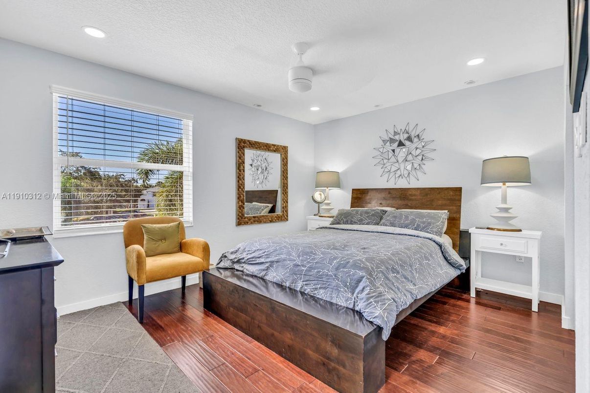 Bedroom, Interior, Recessed Lighting, Wood Texture Flooring