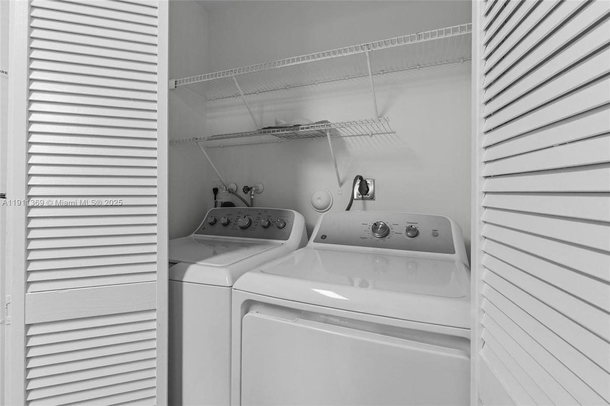 Interior, Utility Closets, Washer