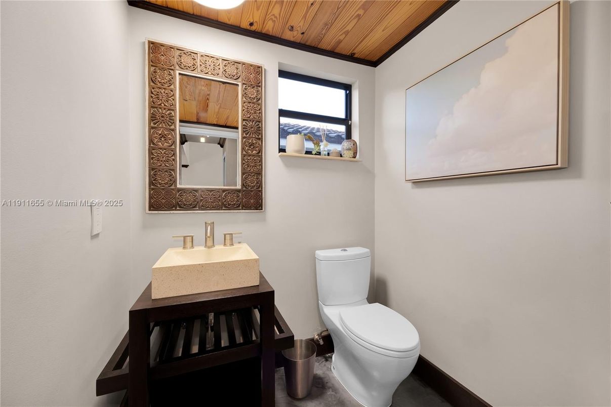 Bathroom, Interior, Wooden Ceilings