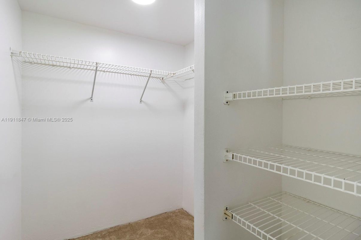 Interior, Recessed Lighting, Walk-in Closets