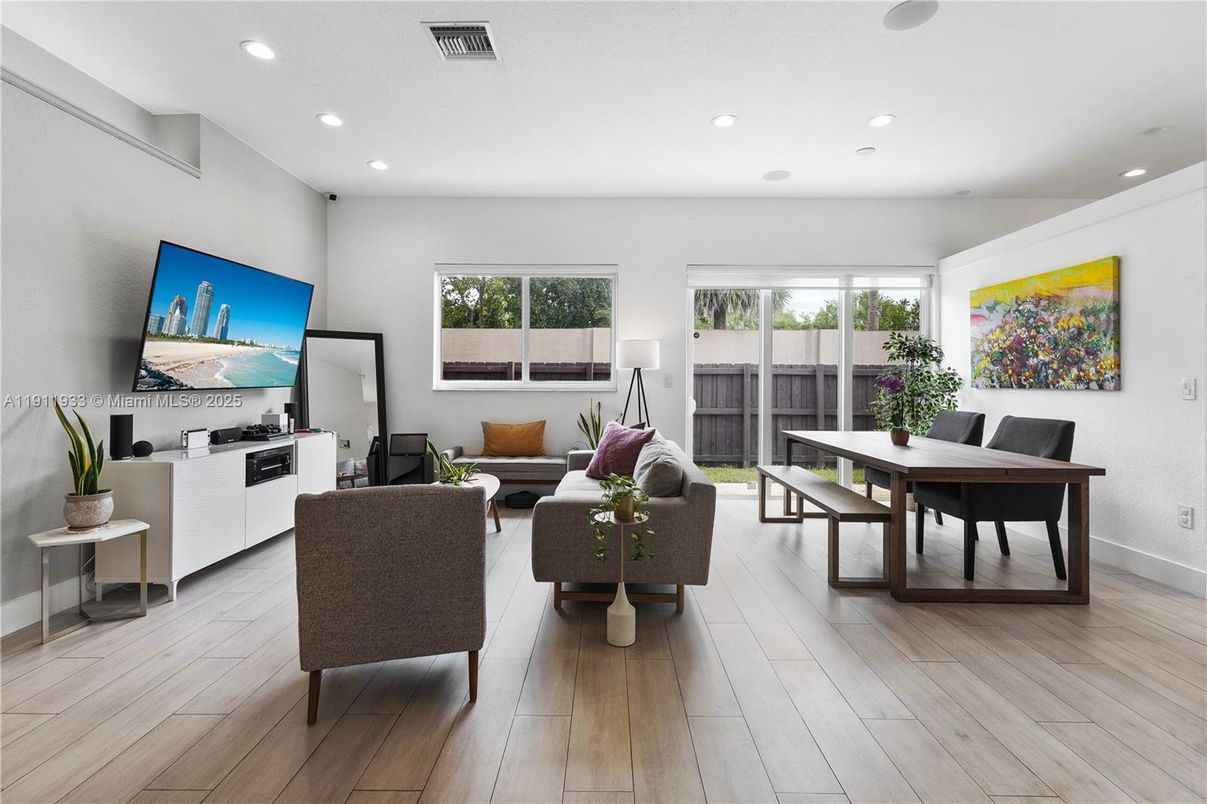 Dining room, Interior, Living room, Recessed Lighting, Wood Texture Flooring