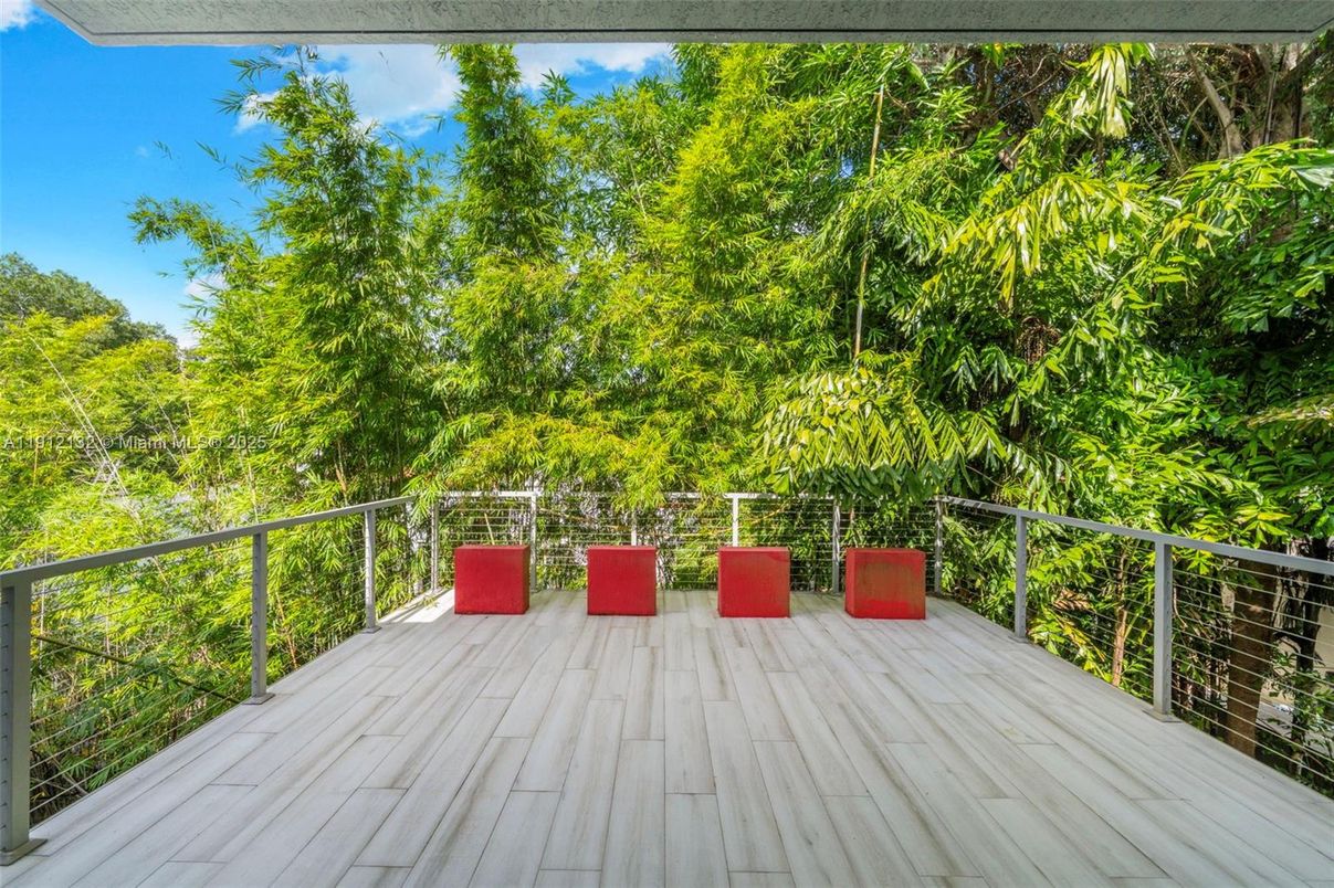 Exterior, Wood Texture Flooring