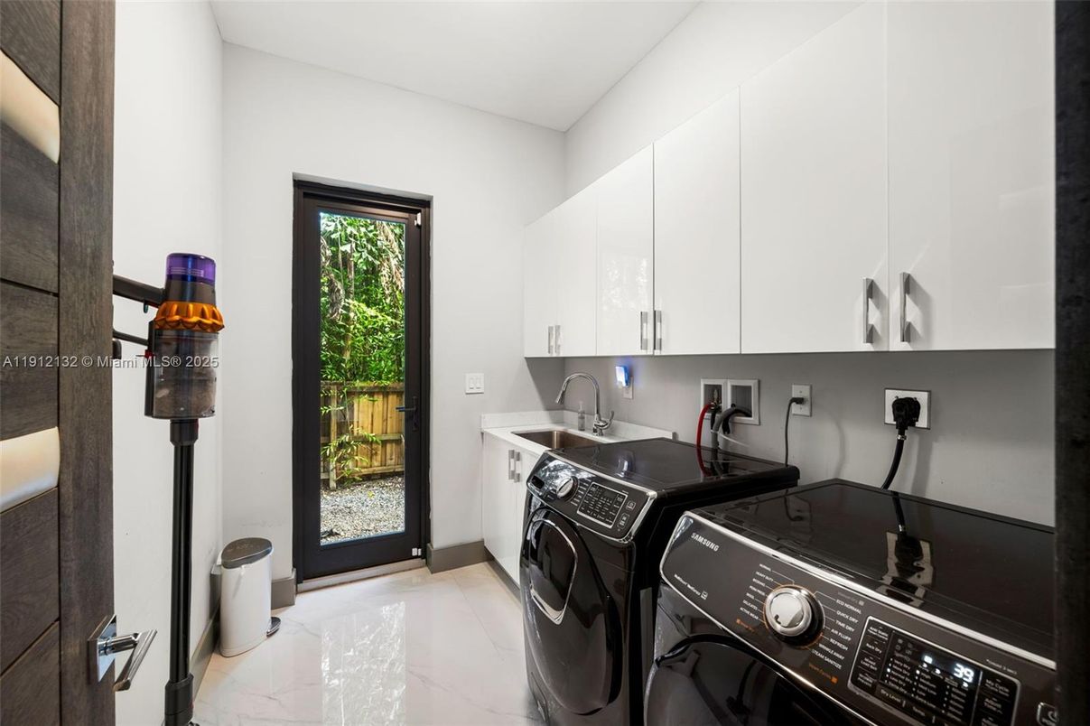 Interior, Marble, Washer