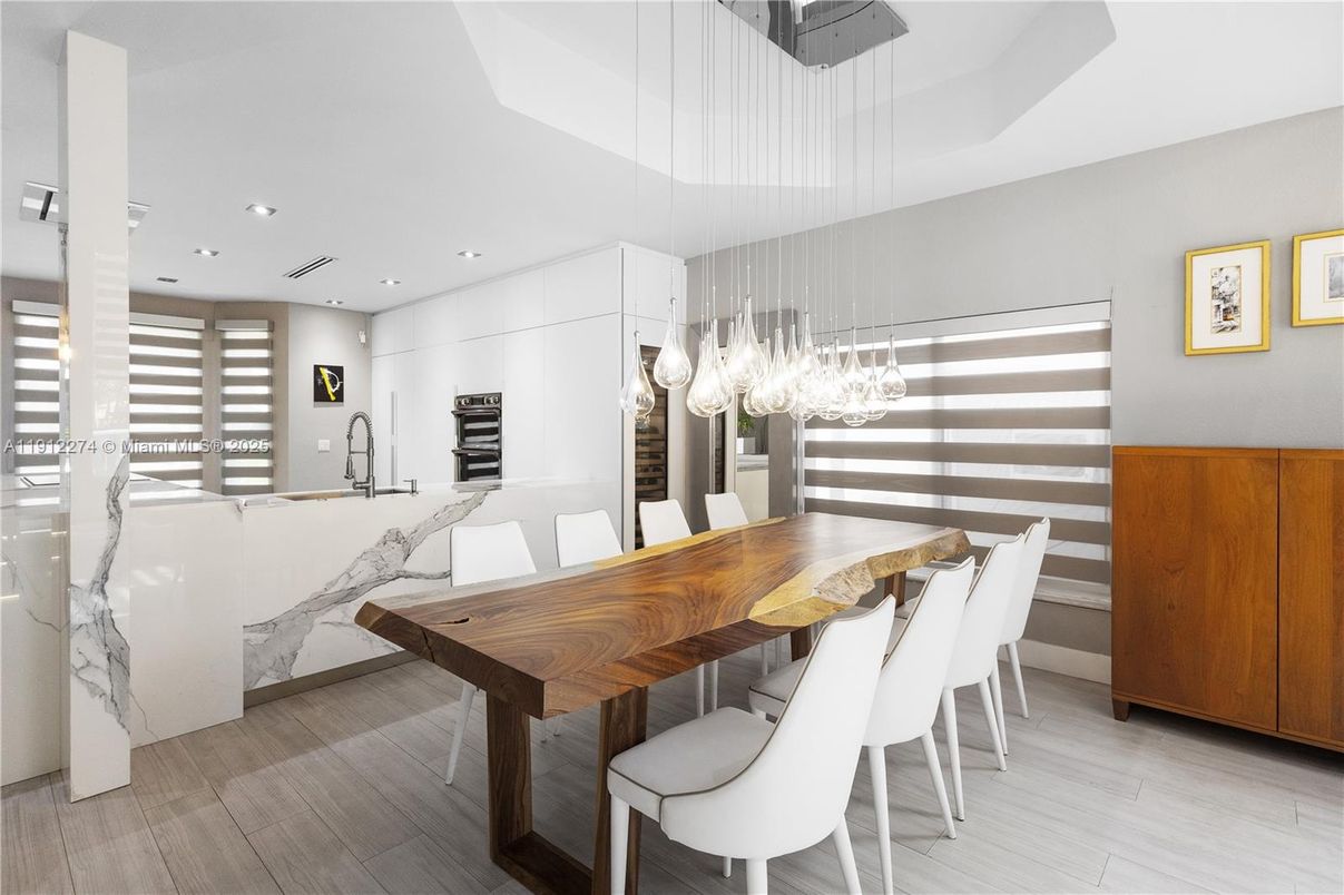 Dining room, Interior, Pendant Lights, Recessed Lighting, Wood Texture Flooring