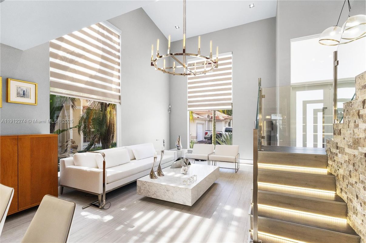 Interior, Living room, Pendant Lights, Recessed Lighting, Wood Texture Flooring