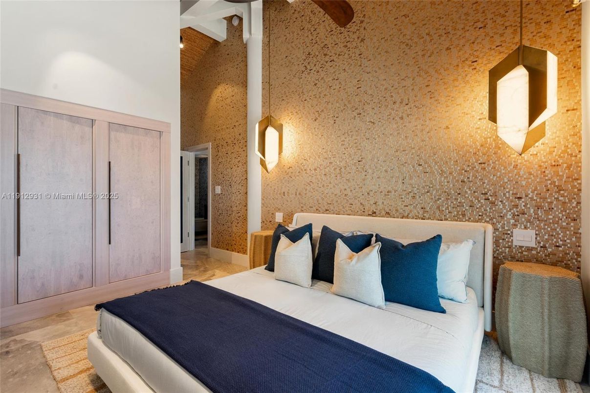 Bedroom, Interior, Pendant Lights