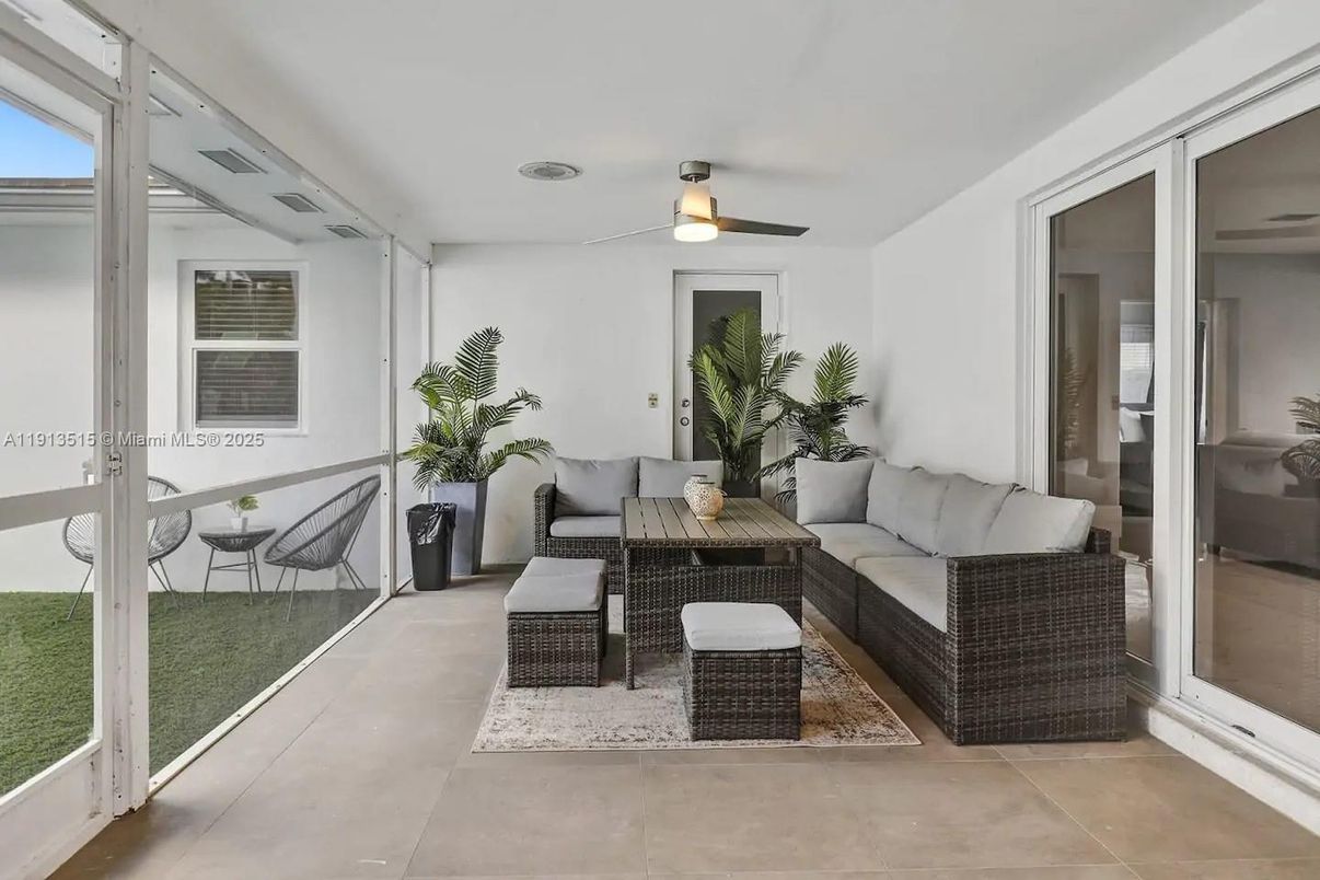 Interior, Living room, Sun Room