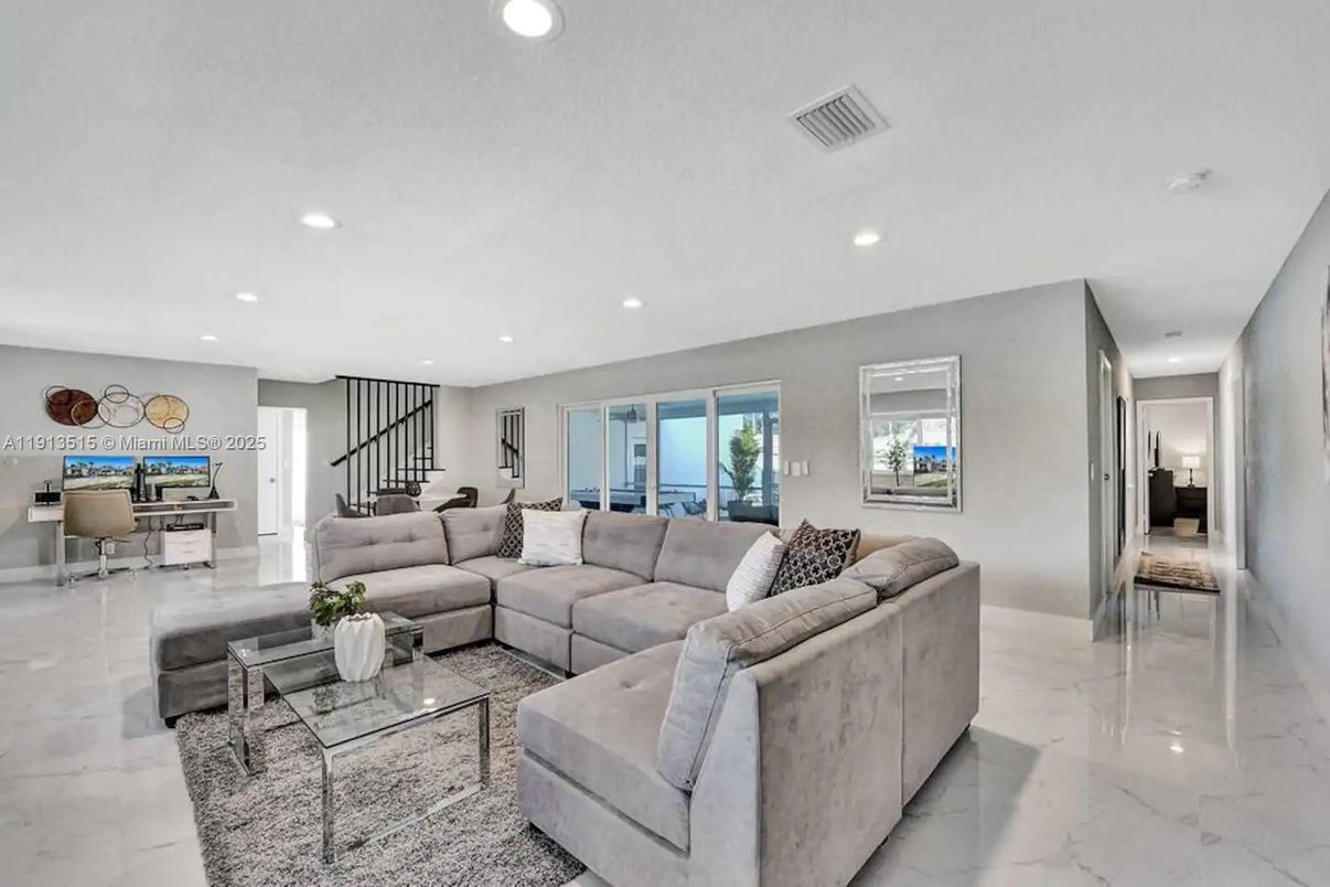 Interior, Living room, Marble, Recessed Lighting