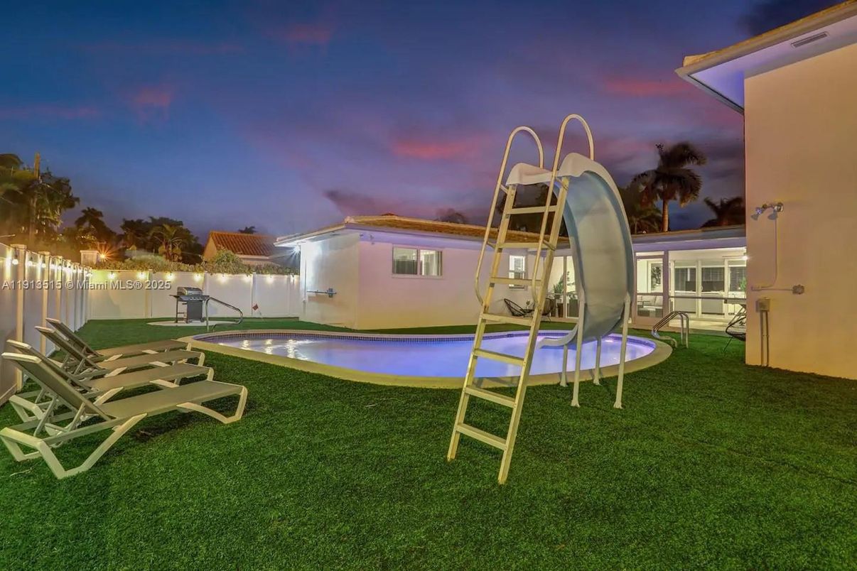 Backyard, Exterior, Playground, Pool