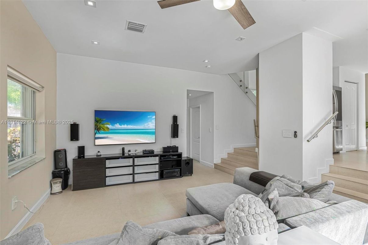 Interior, Living room, Recessed Lighting