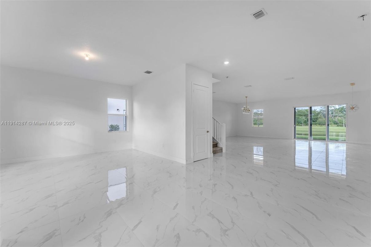 Chandelier, Empty room, Interior, Marble, Pendant Lights, Recessed Lighting