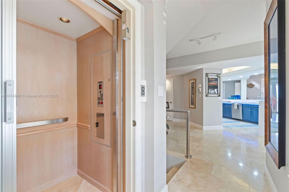 Elevator, Interior, Recessed Lighting