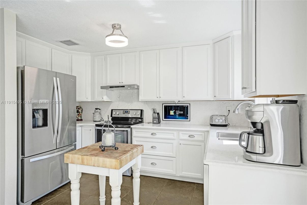 Interior, Kitchen, Stainless Steel Appliances