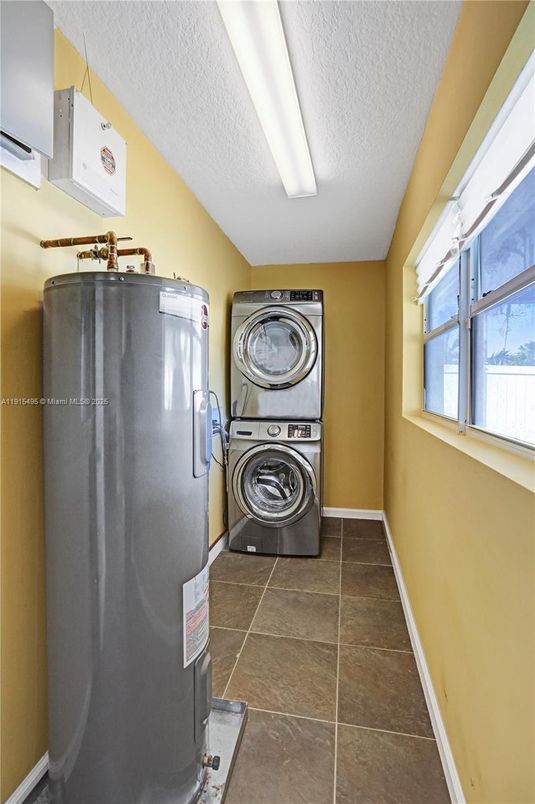 Interior, Utility Closets, Washer