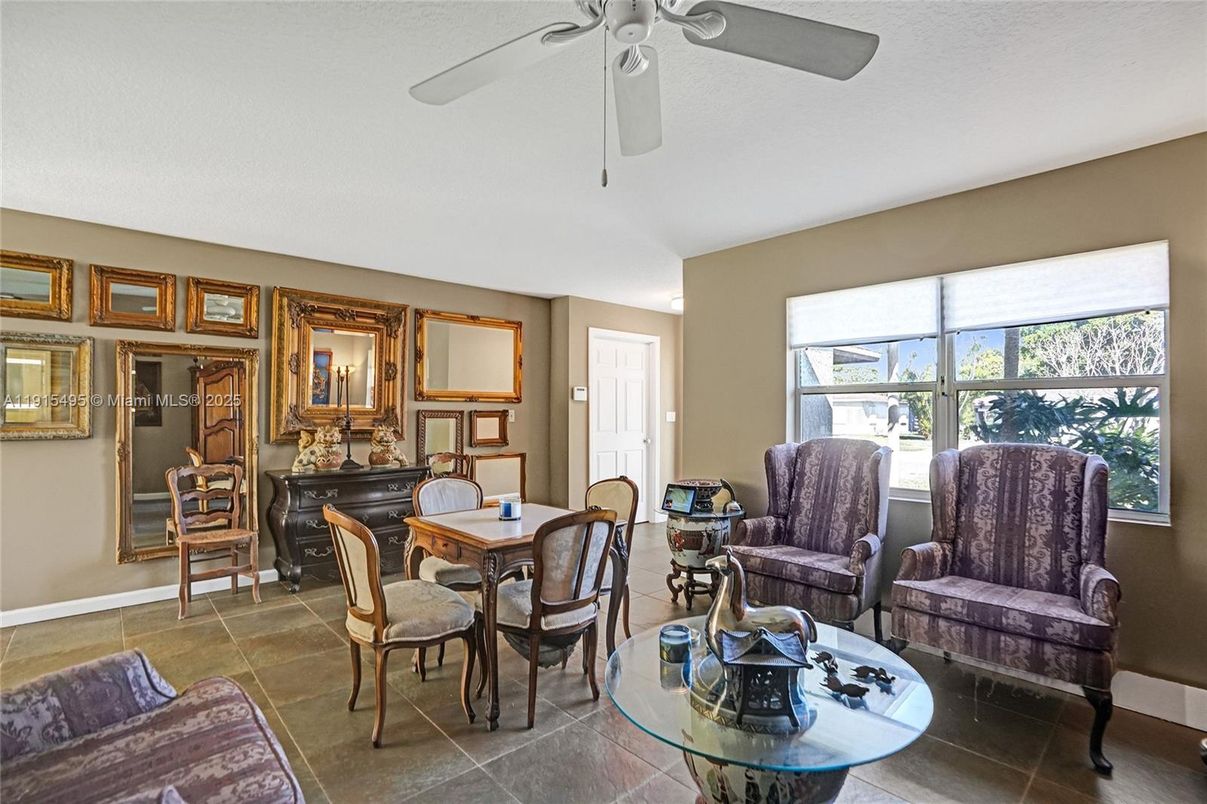 Dining room, Interior, Living room