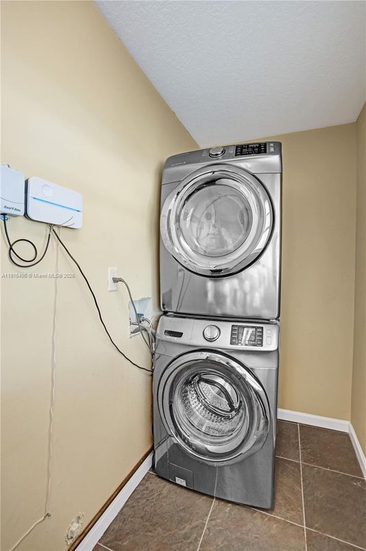 Interior, Utility Closets, Washer