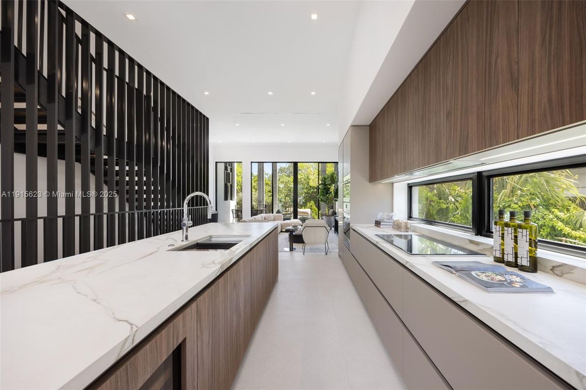 Interior, Kitchen, Recessed Lighting