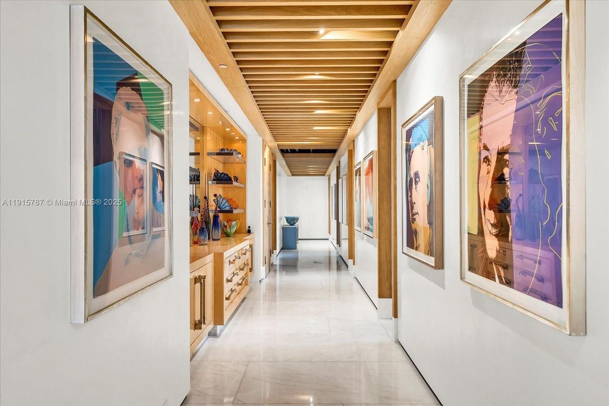 Interior, Recessed Lighting