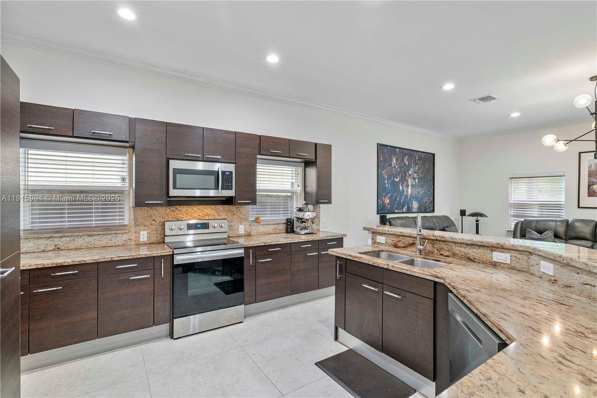 Interior, Kitchen, Pendant Lights, Recessed Lighting, Stainless Steel Appliances