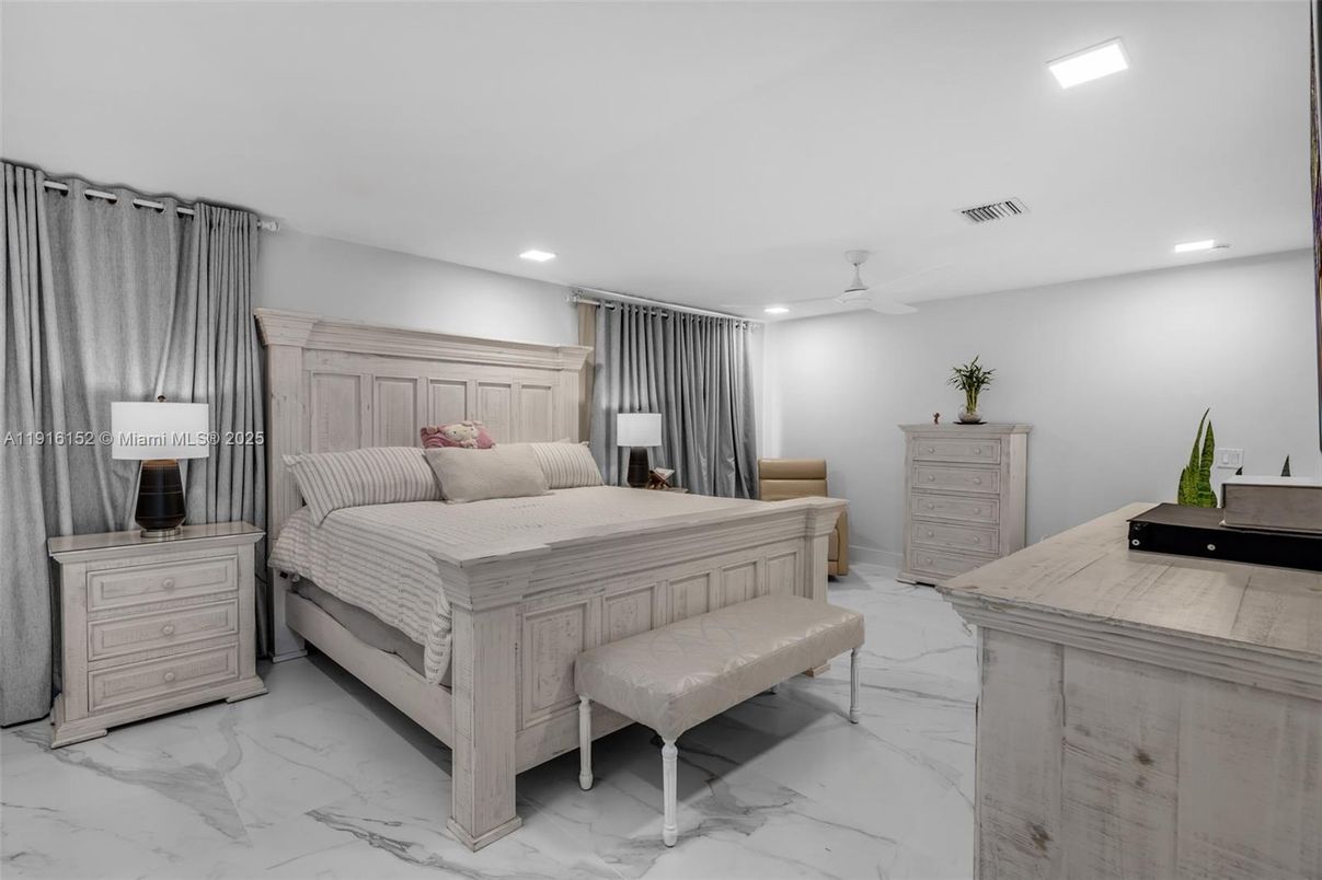 Bedroom, Interior, Marble, Recessed Lighting