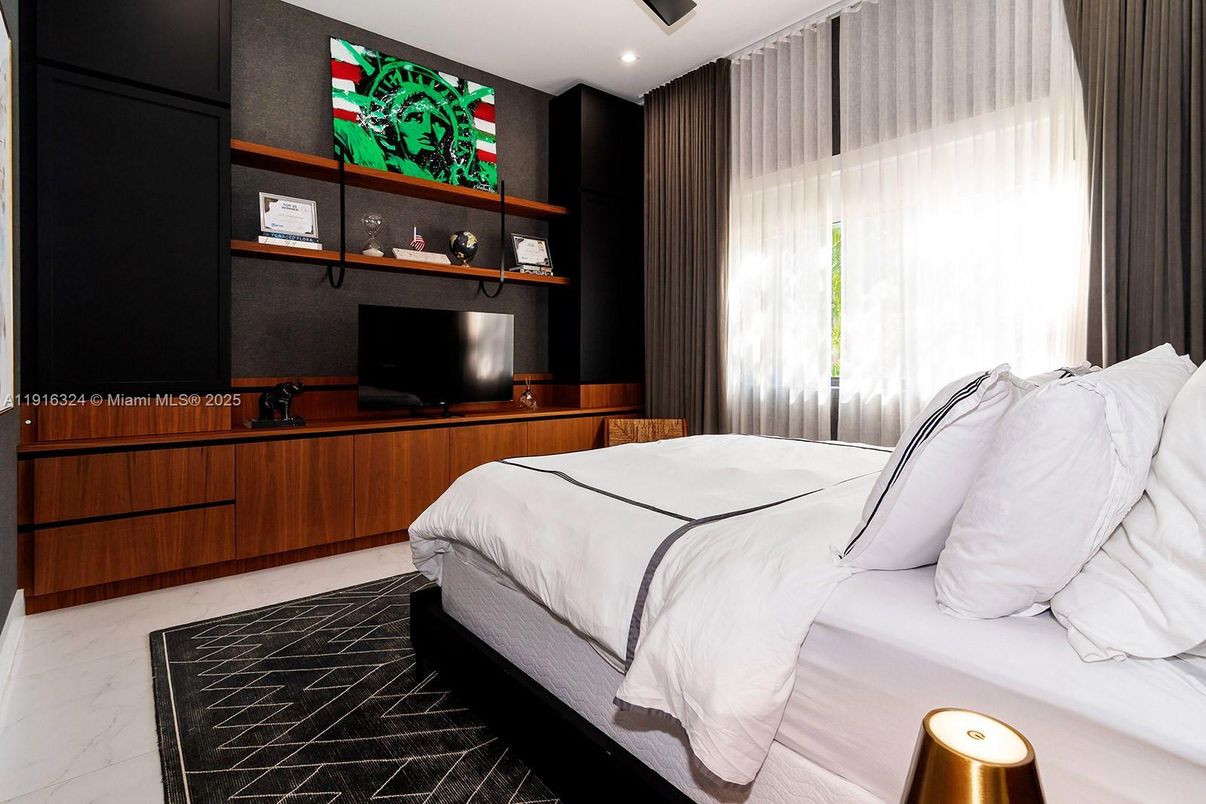 Bedroom, Interior, Marble, Recessed Lighting